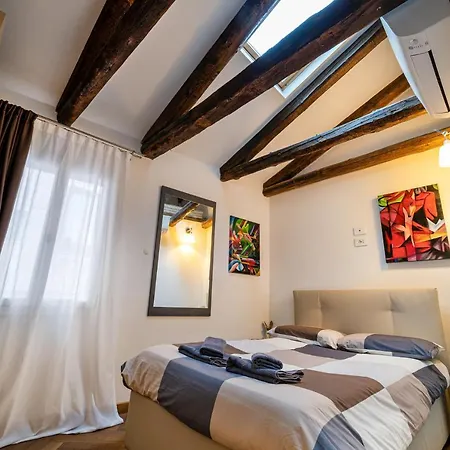 Per 4 Persone Apartment *